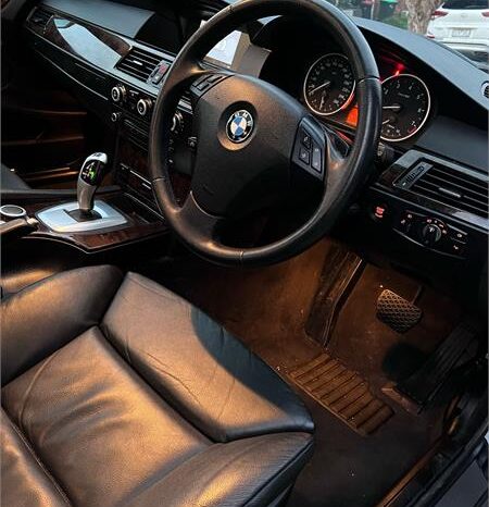 BMW 530i 2008 full