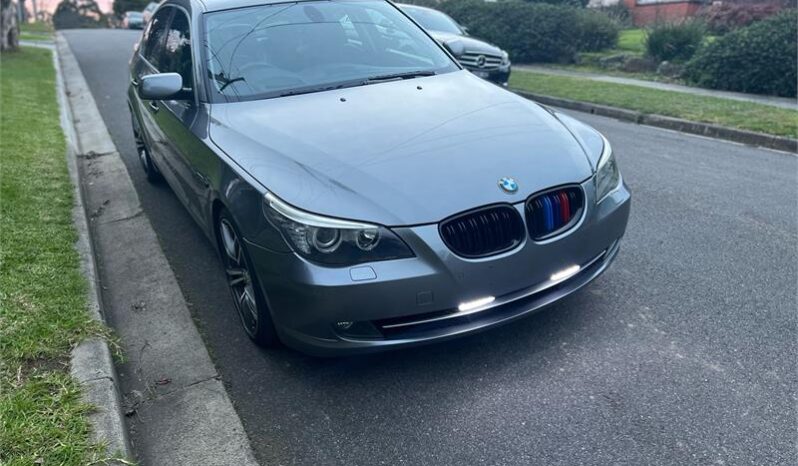 BMW 530i 2008 full