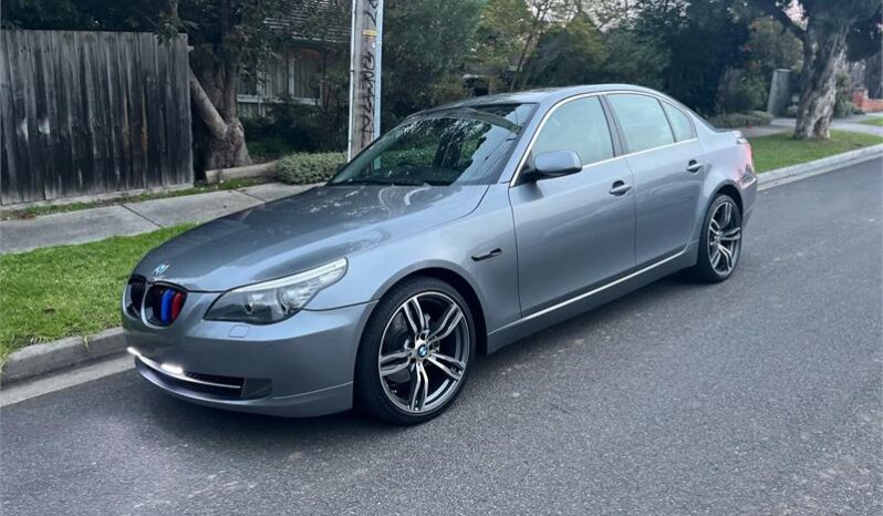 BMW 530i 2008 full
